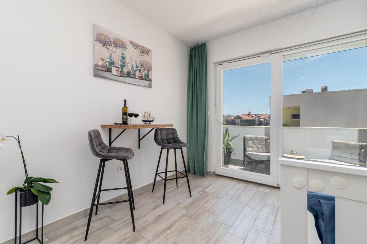 Apartmani Princi โตรกีร์ ภายนอก รูปภาพ