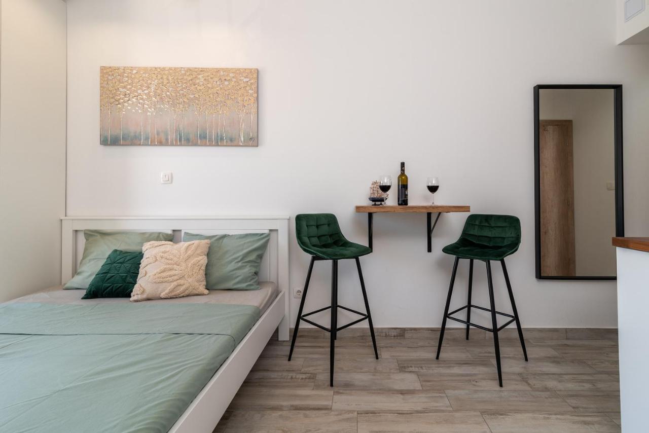 Apartmani Princi โตรกีร์ ภายนอก รูปภาพ